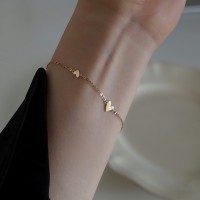 lijiayione Gold Plated Stainless Steel Heart Shape Bracelet - Stylish and Durable - Ideal for Layering or Standalone Wear